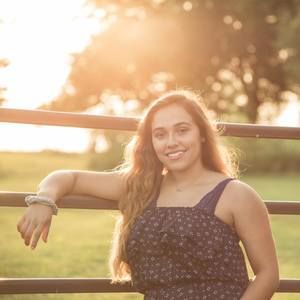 Meet your Posher, Natalia